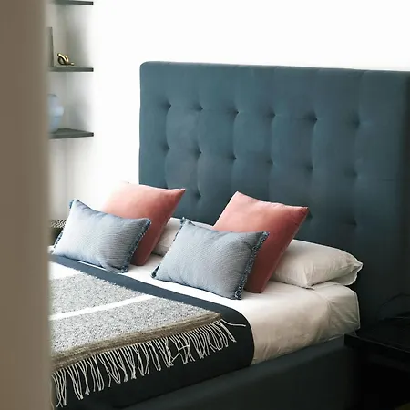 Comecasa 2 Bedrooms In Santa Sofia Апартаменты