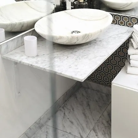 Апартаменты Comecasa 2 Bedrooms In Santa Sofia