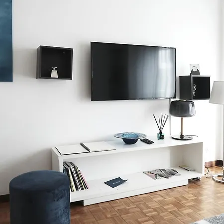 Comecasa 2 Bedrooms In Santa Sofia * Milan